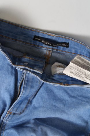 Damen Jeans Bershka, Größe M, Farbe Blau, Preis 19,99 €