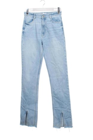 Дамски дънки Bershka, Размер XS, Цвят Син, Цена 15,33 €