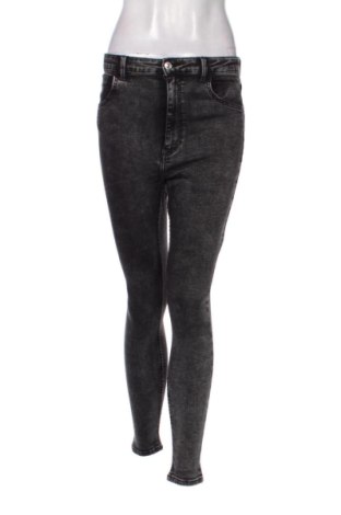 Damen Jeans Bershka, Größe M, Farbe Schwarz, Preis 11,50 €, #136553422