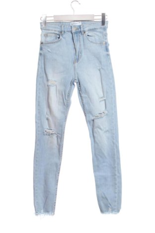 Γυναικείο Τζίν Bershka, Μέγεθος XS, Χρώμα Μπλέ, Τιμή 14,77 €