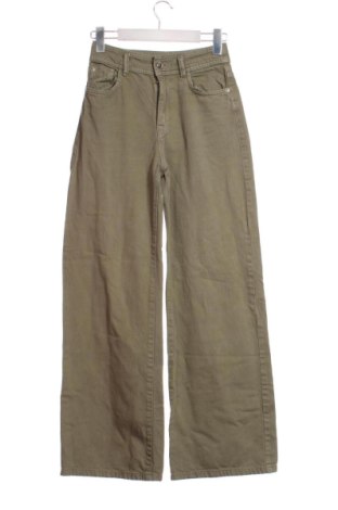 Blugi de femei Bershka, Mărime XS, Culoare Verde, Preț 77,00 Lei
