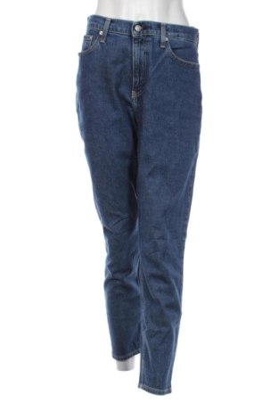 Дамски дънки Calvin Klein Jeans, Размер M, Цвят Син, Цена 35,27 €