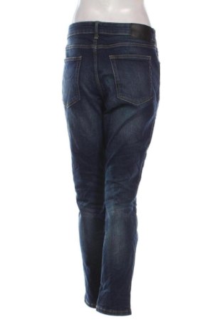 Дамски дънки DKNY, Размер XL, Цвят Син, Цена 46,01 €
