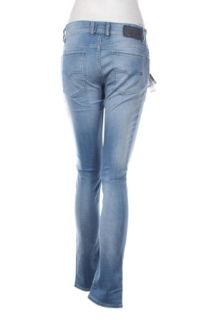 Дамски дънки Diesel, Размер L, Цвят Син, Цена 107,37 €