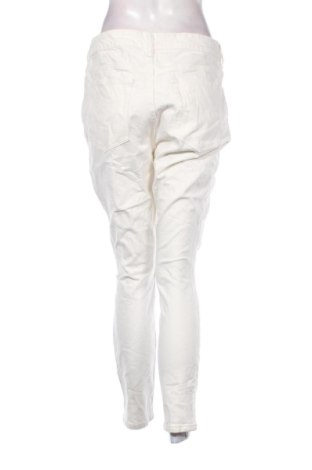 Дамски дънки H&M, Размер XL, Цвят Бял, Цена 15,33 €