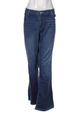 Дамски дънки Levi's, Размер 3XL, Цвят Син, Цена 35,27 €