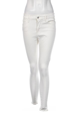 Дамски дънки Levi's, Размер M, Цвят Бял, Цена 38,85 €