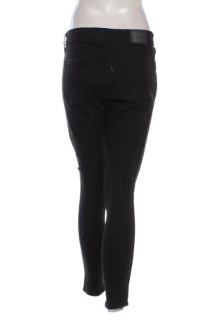 Дамски дънки Levi's, Размер L, Цвят Черен, Цена 73,11 €