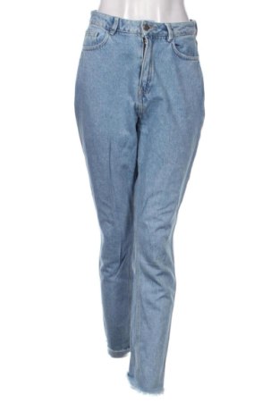 Damskie jeansy Missguided, Rozmiar S, Kolor Niebieski, Cena 80,38 zł