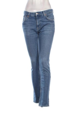 Дамски дънки Mtwtfss Weekday, Размер L, Цвят Син, Цена 21,47 €