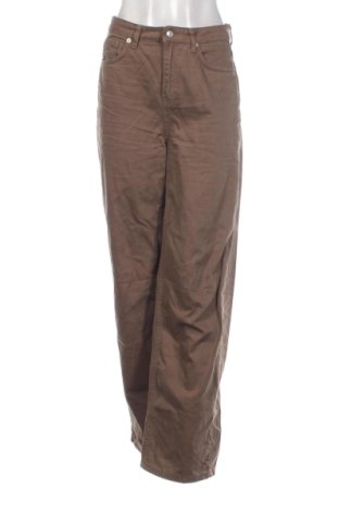Damskie jeansy NA-KD, Rozmiar S, Kolor Brązowy, Cena 110,99 zł