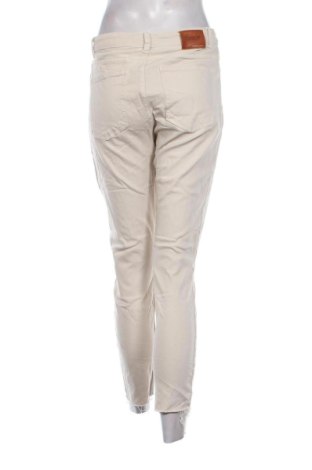 Дамски дънки ONLY, Размер S, Цвят Бежов, Цена 17,89 €