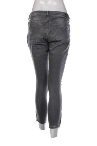 Дамски дънки ONLY, Размер L, Цвят Сив, Цена 17,89 €
