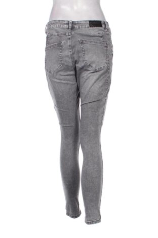 Дамски дънки ONLY, Размер L, Цвят Сив, Цена 39,88 €