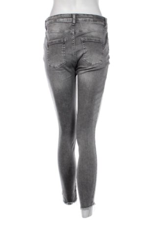 Damen Jeans ONLY, Größe M, Farbe Grau, Preis 22,99 €