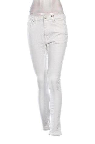 Дамски дънки Pepe Jeans, Размер M, Цвят Бял, Цена 89,47 €
