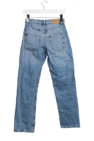 Дамски дънки Pull&Bear, Размер XS, Цвят Син, Цена 15,33 €