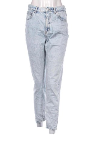 Damskie jeansy Pull&Bear, Rozmiar M, Kolor Niebieski, Cena 78,99 zł