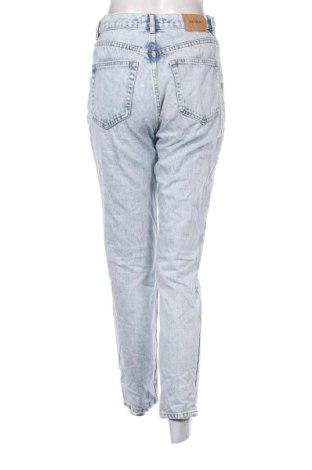 Damskie jeansy Pull&Bear, Rozmiar M, Kolor Niebieski, Cena 78,99 zł