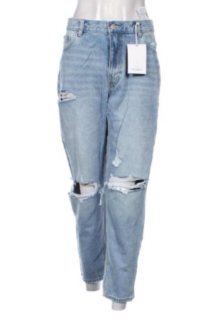 Damskie jeansy Pull&Bear, Rozmiar L, Kolor Niebieski, Cena 123,99 zł