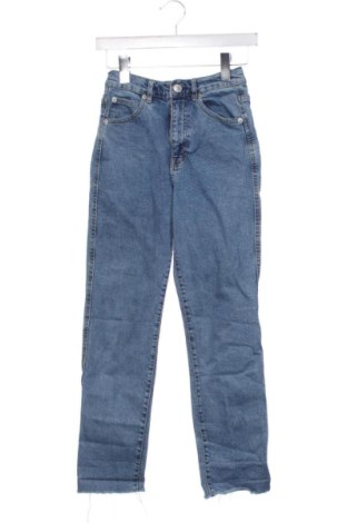 Дамски дънки Pull&Bear, Размер XXS, Цвят Син, Цена 15,33 €