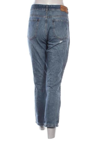 Damskie jeansy Pull&Bear, Rozmiar XL, Kolor Niebieski, Cena 78,99 zł