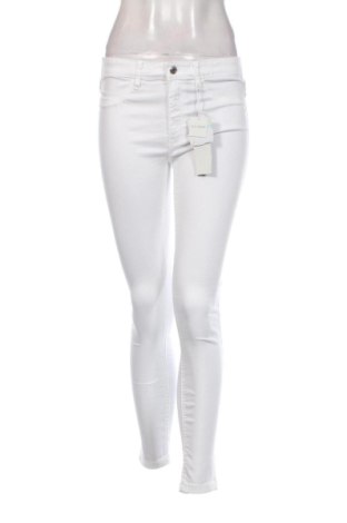 Damen Jeans Sinsay, Größe M, Farbe Weiß, Preis 23,59 €, #136573252