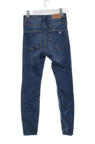Дамски дънки Stradivarius, Размер XS, Цвят Син, Цена 15,33 €