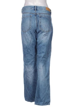 Дамски дънки Stradivarius, Размер L, Цвят Син, Цена 15,33 €