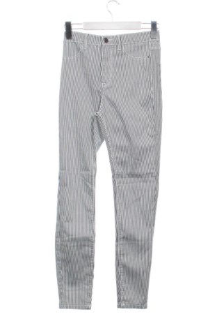 Дамски дънки Stradivarius, Размер S, Цвят Многоцветен, Цена 15,33 €