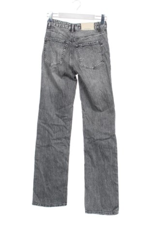 Damen Jeans Stradivarius, Größe XS, Farbe Grau, Preis 19,99 €