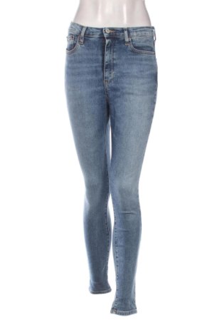 Дамски дънки Tommy Jeans, Размер M, Цвят Син, Цена 73,11 €