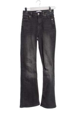 Damen Jeans Zara, Größe XS, Farbe Schwarz, Preis 14,00 €, #136510956