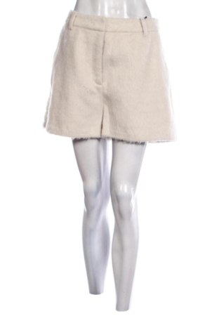 Damen Shorts Amisu, Größe M, Farbe Beige, Preis 16,00 €