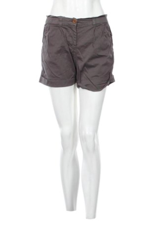 Damen Shorts Armedangels, Größe M, Farbe Grau, Preis 25,00 €