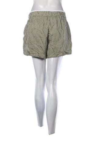 Pantaloni scurți de femei Bershka, Mărime M, Culoare Multicolor, Preț 52,13 Lei