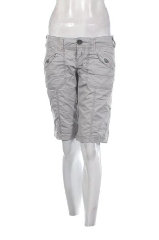 Damen Shorts Edc By Esprit, Größe L, Farbe Grau, Preis 22,99 €