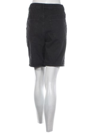 Дамски къс панталон Esmara, Размер S, Цвят Черен, Цена 10,22 €
