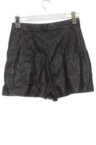 Γυναικείο κοντό παντελόνι H&M, Μέγεθος S, Χρώμα Μαύρο, Τιμή 9,78 €