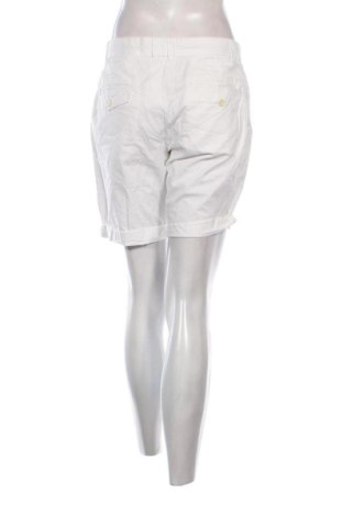 Damen Shorts H&M, Größe XL, Farbe Weiß, Preis 12,99 €