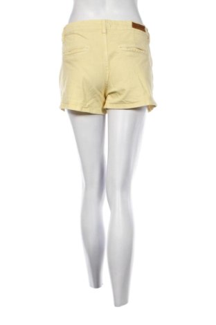 Дамски къс панталон H&M, Размер L, Цвят Жълт, Цена 10,22 €