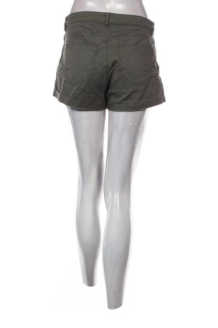 Дамски къс панталон H&M, Размер M, Цвят Зелен, Цена 10,22 €
