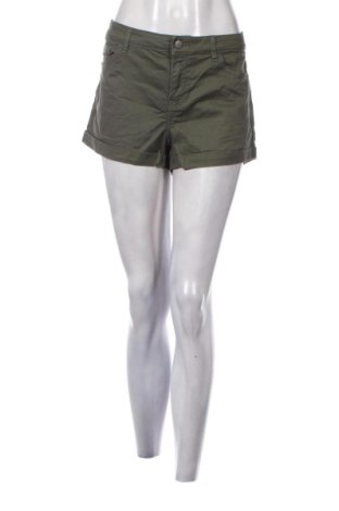 Дамски къс панталон H&M, Размер L, Цвят Зелен, Цена 9,20 €, #136574483