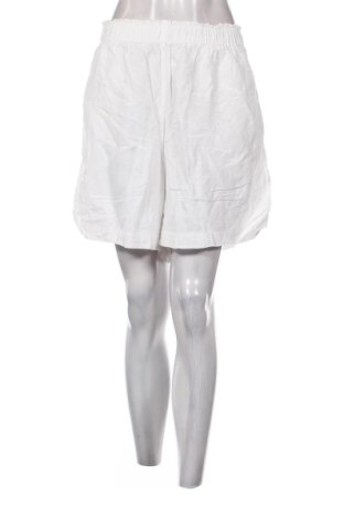Pantaloni scurți de femei H&M, Mărime XL, Culoare Alb, Preț 60,99 Lei
