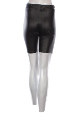 Damen Shorts H&M Divided, Größe S, Farbe Schwarz, Preis € 12,99