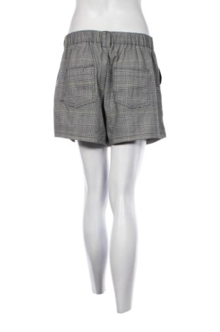 Damen Shorts Jennyfer, Größe L, Farbe Mehrfarbig, Preis 12,99 €