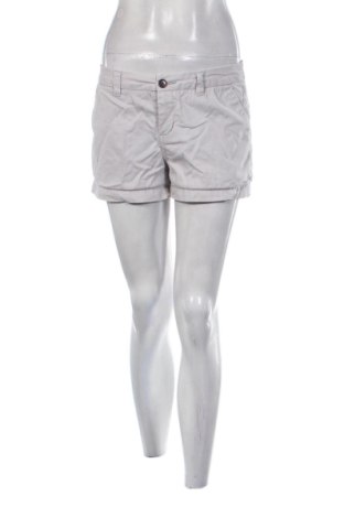 Pantaloni scurți de femei Merona, Mărime L, Culoare Gri, Preț 52,13 Lei, #136529754