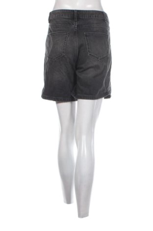 Damen Shorts Noisy May, Größe S, Farbe Schwarz, Preis 22,99 €
