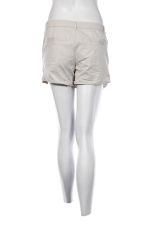Damen Shorts ONLY, Größe S, Farbe Ecru, Preis 13,99 €
