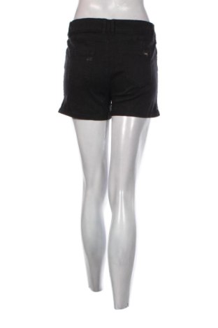 Pantaloni scurți de femei Stradivarius, Mărime M, Culoare Negru, Preț 60,99 Lei